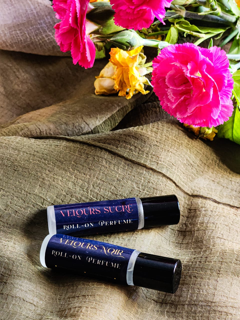Velours Noir Roll-On Perfume